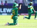 De Kock skips T20 WC game after SA asked to take knee