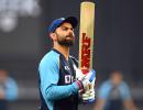 Pak legend cheers Kohli on to hit ton