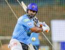 Gavaskar raises concern over Pant's return