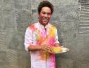 Guess the number of colours on Tendulkar's kurta!