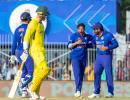 Kuldeep unleashes new trick against Aussies