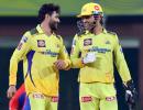 SEE: All Well Between Dhoni-Jadeja?