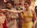 SEE: Hardik, Ananya Light Up Dance Floor