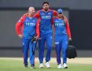 Injury scare for Delhi Capitals as Ishant limps off