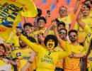 Dhoni Fever Grips Modi Stadium