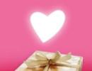 Vote: The best romantic VDay gifts!