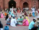 Observing Ramzan: Solemn celebrations with a Muslim family