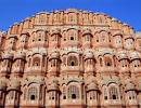 The contrasting colours of Jaipur