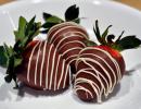 Strawberry love: 4 easy dessert recipes