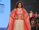 Shriya Saran is a helluva hot bride