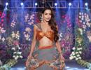 Don't miss! Malaika is just as SEXY as her lehenga