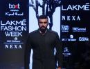 Look... Who joined Arjun Kapoor on the ramp!