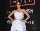 What's wrong with Janhvi Kapoor's dress?