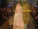 WATCH! Deepika turns ramp into a dance floor