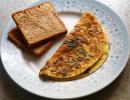 SEE: How to make Mushroom and Spinach Omelette