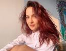 SEE: Elli Avrram's best hair moments