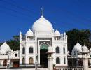 The Hindu who built 111 mosques, 4 churches, 1 temple