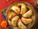 Diwali Recipe: Rich Mawa Karanji