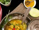 Prawn Recipe: Aam Shorshe Chingri Bhapa