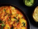 Recipe: Sangita's Aloo Tamatar Ki Sabzi