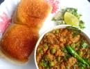 Recipe: Mayur's Meatless Soya Kheema-Pav