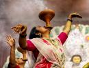 PIX: The Mesmerising Dhunuchi Naach