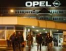 Opel staff fears 10,000 job cuts, oppose GM move