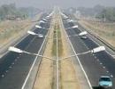 NHAI to award projects worth Rs 1 lakh crore