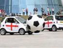 Mercedes-Benz plans smart soccer games