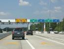 Electronic toll payment along the highways