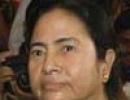 Govt should keep off land acquisition: Mamata