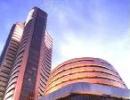 Sensex crashes: Investors dump blue-chip stocks