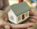 Hit by slowdown, realtors look abroad for help