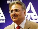 ITC chief to pave way for successor by Feb 2017