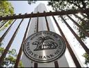 RBI intervened as rupee breached 48/$ on Wed