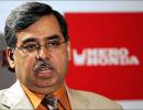 Hero's Munjal eyes premium segment