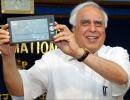 Don't resort to 'cheap gimmicks': Modi advises Sibal