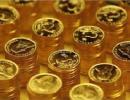 Gold, silver fall on subdued demand, global cues