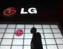 LG plans to recast mobile phone business