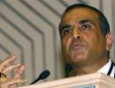 Sunil Mittal's salary slashed by 10%