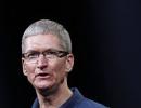 Apple CEO's 2013 compensation suffers as stock loses value