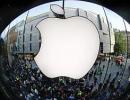 Einhorn sues Apple, marks biggest investor challenge