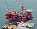 Govt plans to stop RIL from selling crude to Jamnagar refinery