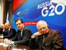 G20 puts growth before austerity, seeks to calm markets