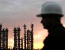 Indian oil cos expect under-recovery to halve in FY14