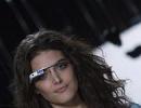 Facebook, Twitter apps come to Google Glass