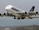 Singapore Airlines offers to buy rest of Tiger Airways