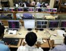 Sensex down 400 points; Tata Steel, GAIL dip 5%