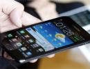 Samsung's smartphone primacy under threat from Apple