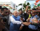 India offers $500 million credit to Mauritius